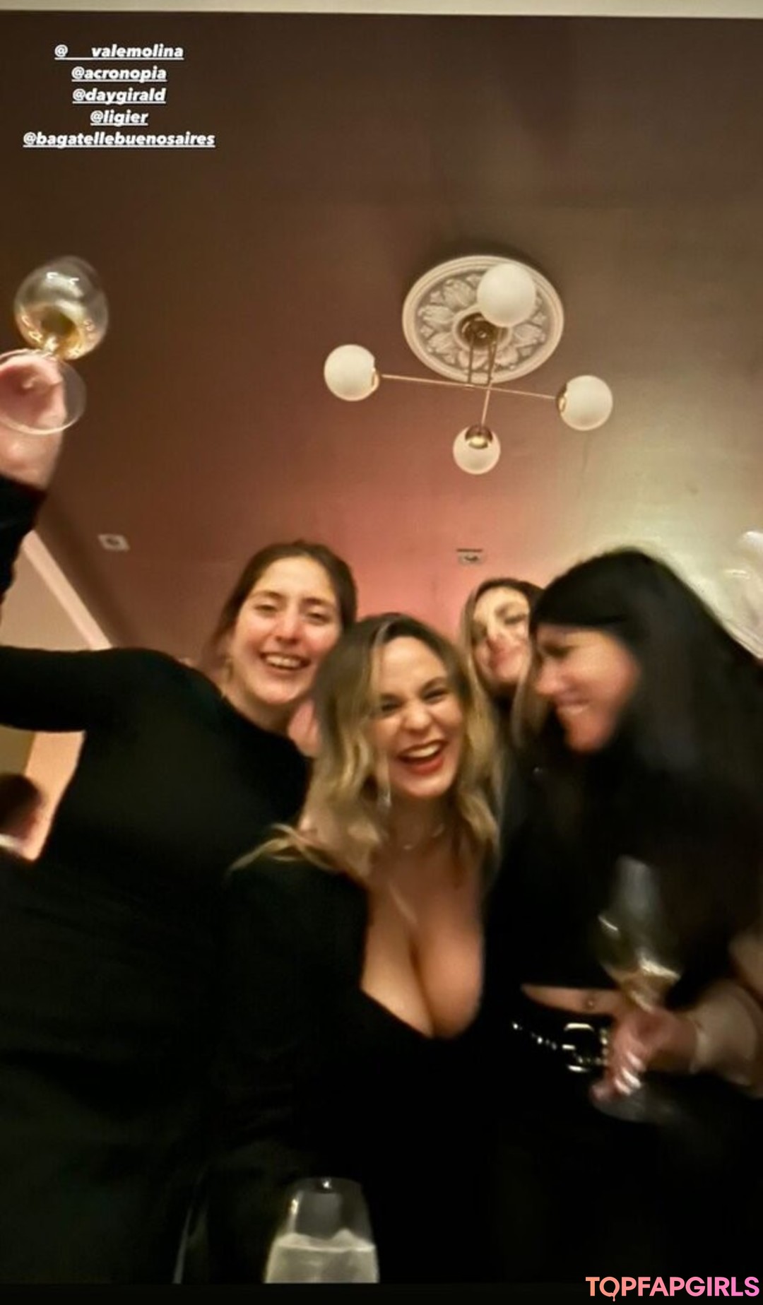 Foto desnuda filtrada de OnlyFans de Acronopia #1020