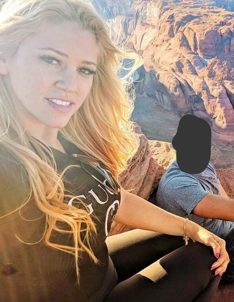 Foto desnuda filtrada de OnlyFans de Nicolle A