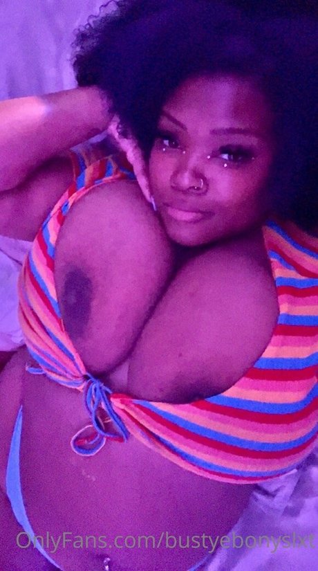 Bustyebonyslxt