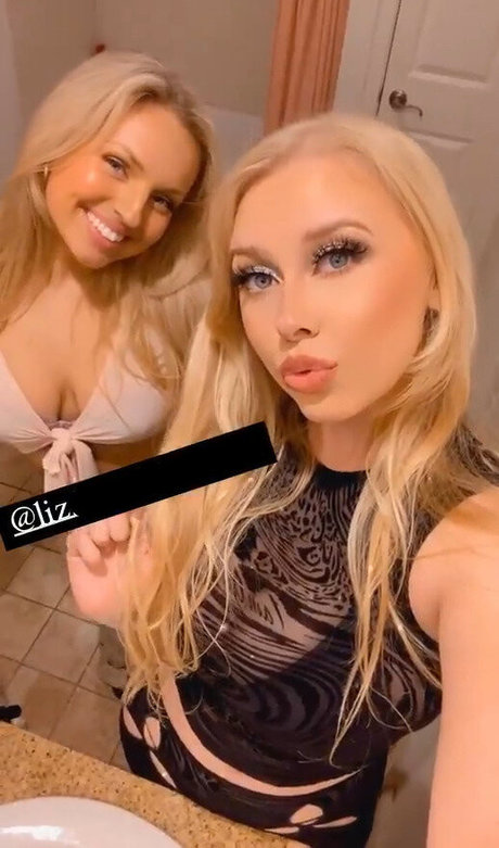 Foto desnuda filtrada de OnlyFans de Rhiannon C