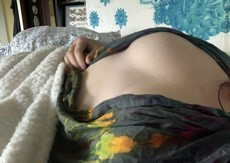 Foto desnuda filtrada de OnlyFans de Lucigonewild