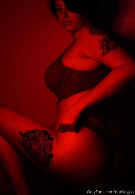 Danalegzzz