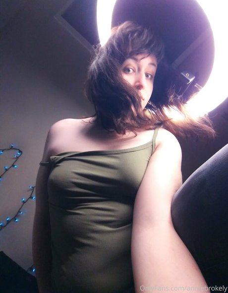 Anniebrokely