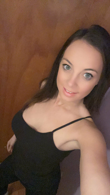 Foto desnuda filtrada de OnlyFans de Mikmagik