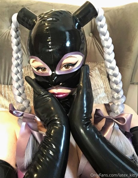 Latex_kitty