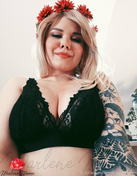 Foto desnuda filtrada de OnlyFans de Marlenemoore