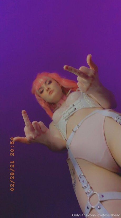 Lovelybedhead