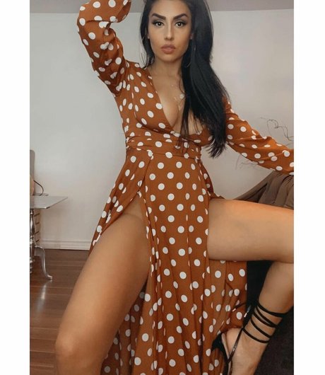 Foto desnuda filtrada de OnlyFans de Mynameiszaraaa