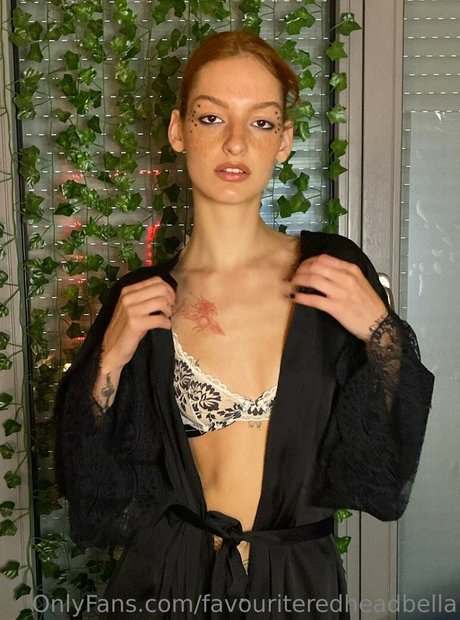 Favouriteredheadbella