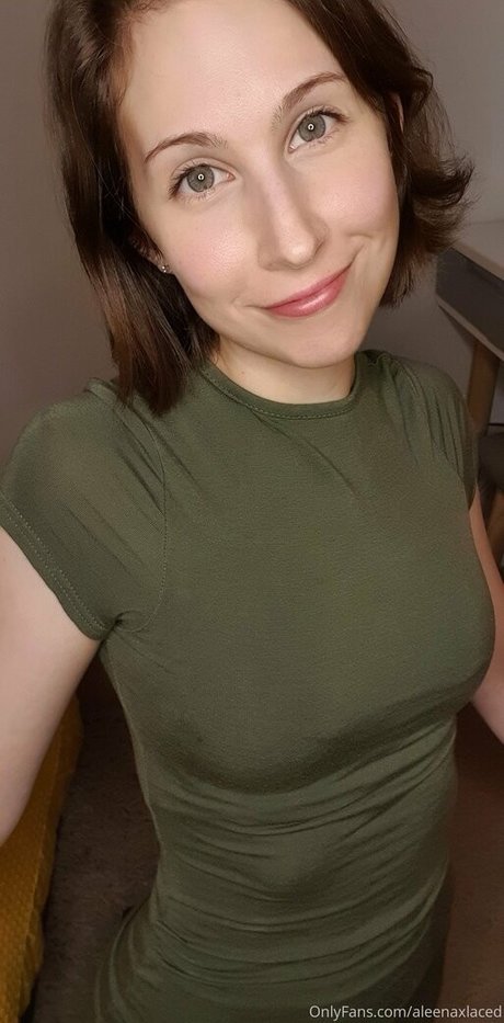 Aleenaxlaced
