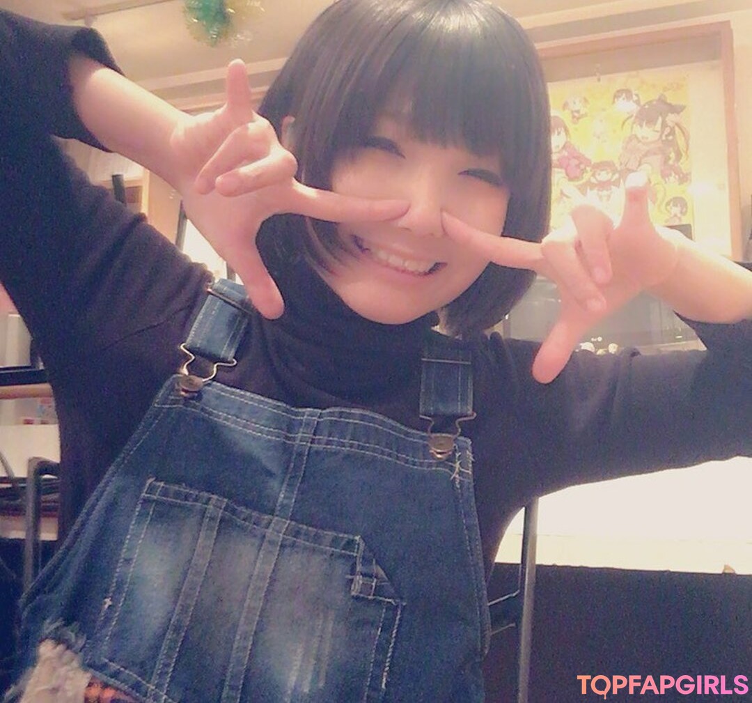 Foto desnuda filtrada de OnlyFans de Ayameapricot #1196