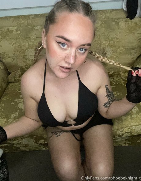 Phoebeknight_t